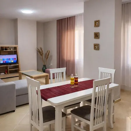Dahlila's Near Ohrid * Pogradec