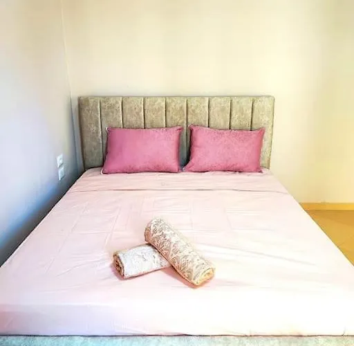 Διαμέρισμα Dahlila's *